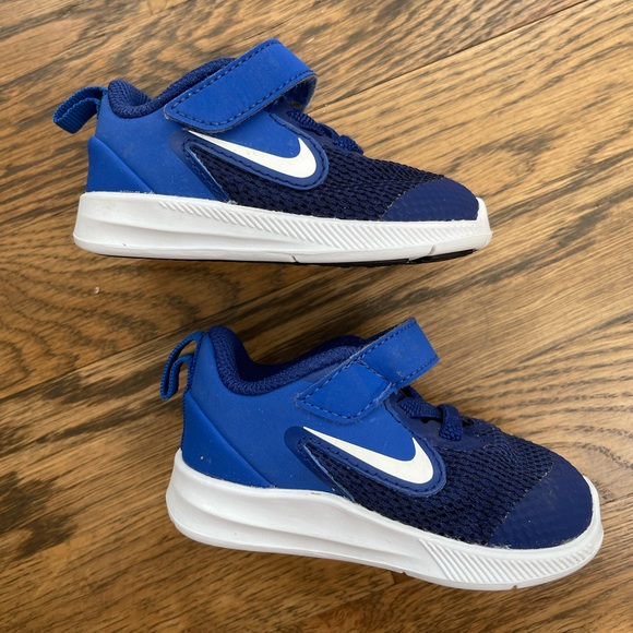 Nike toddlers sneakers - Picture 2 of 6